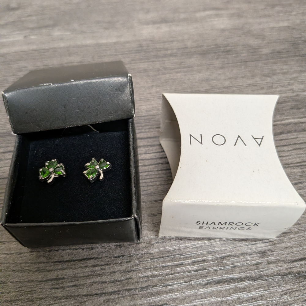 Avon Shamrock Earrings - Green Heart Shaped Crystals Silver Pierced Studs 2011